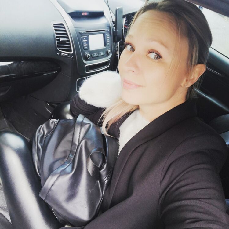 ,   Svetlanka, 39 ,   ,   