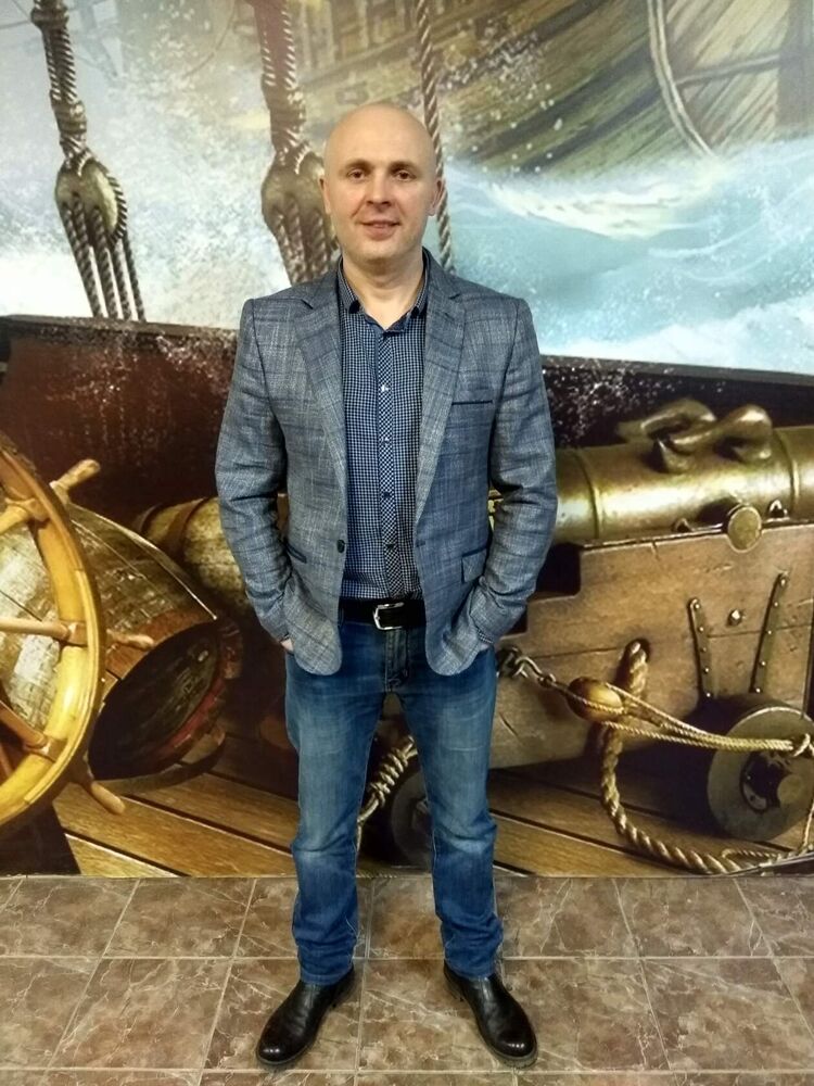  36900964  , 42 ,    Moscow