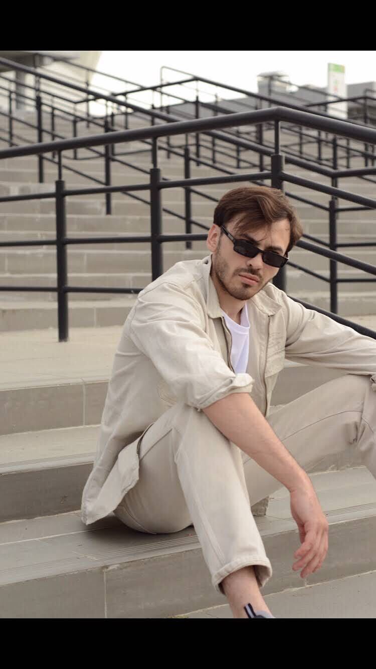  26705344  Max, 31 ,    --