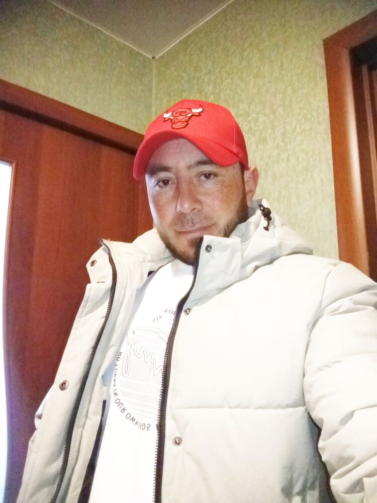  -,   , 33 ,     