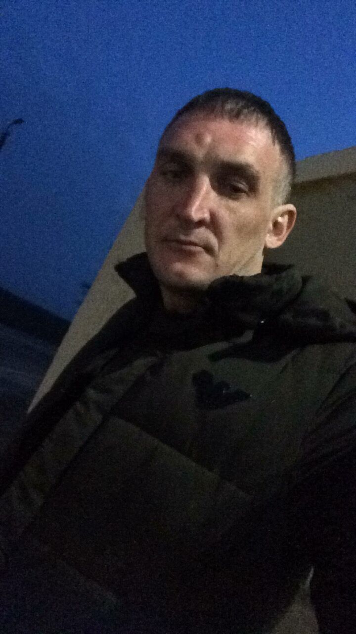  49938284  , 40 ,    