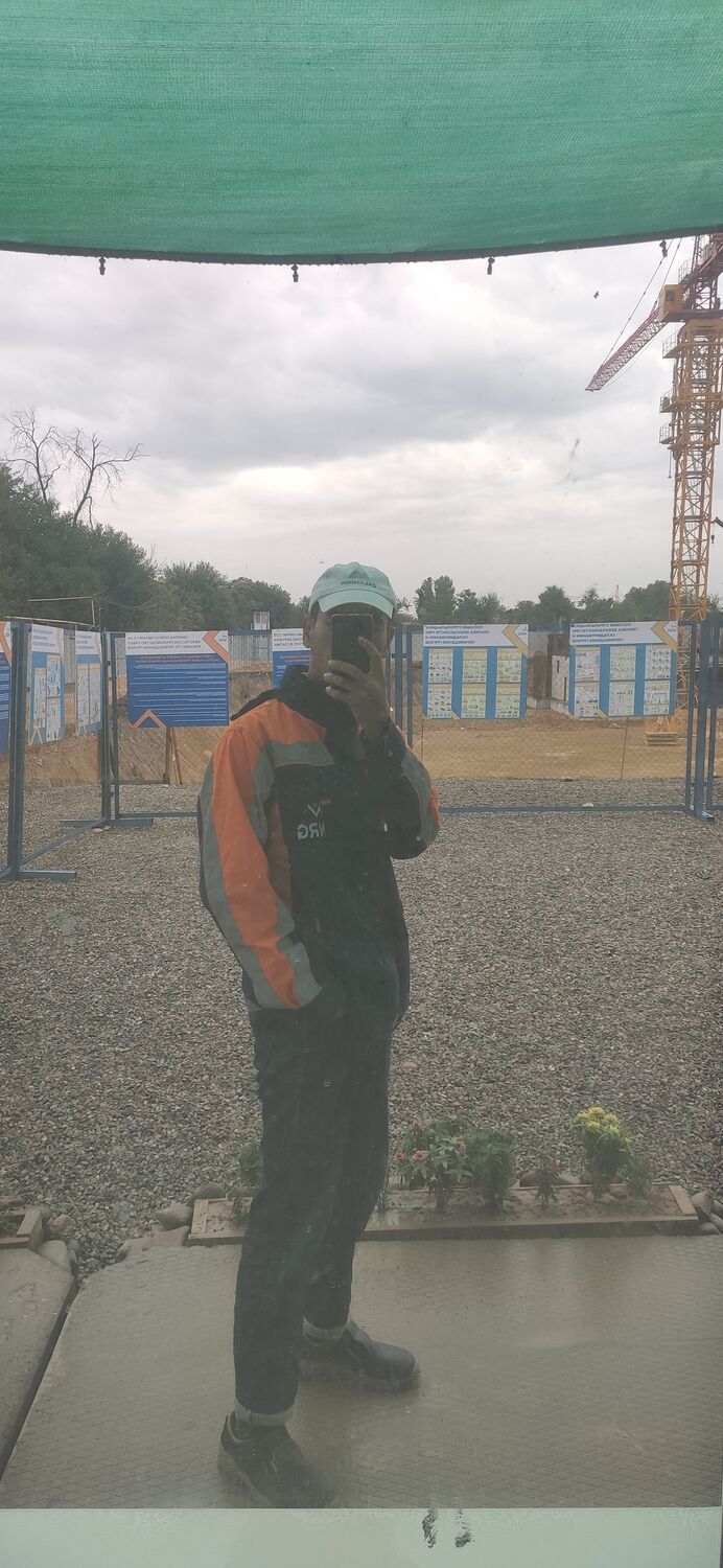  37681854  , 25 ,    
