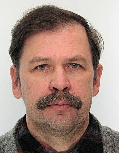  9846874  Aleksandr, 64 ,    