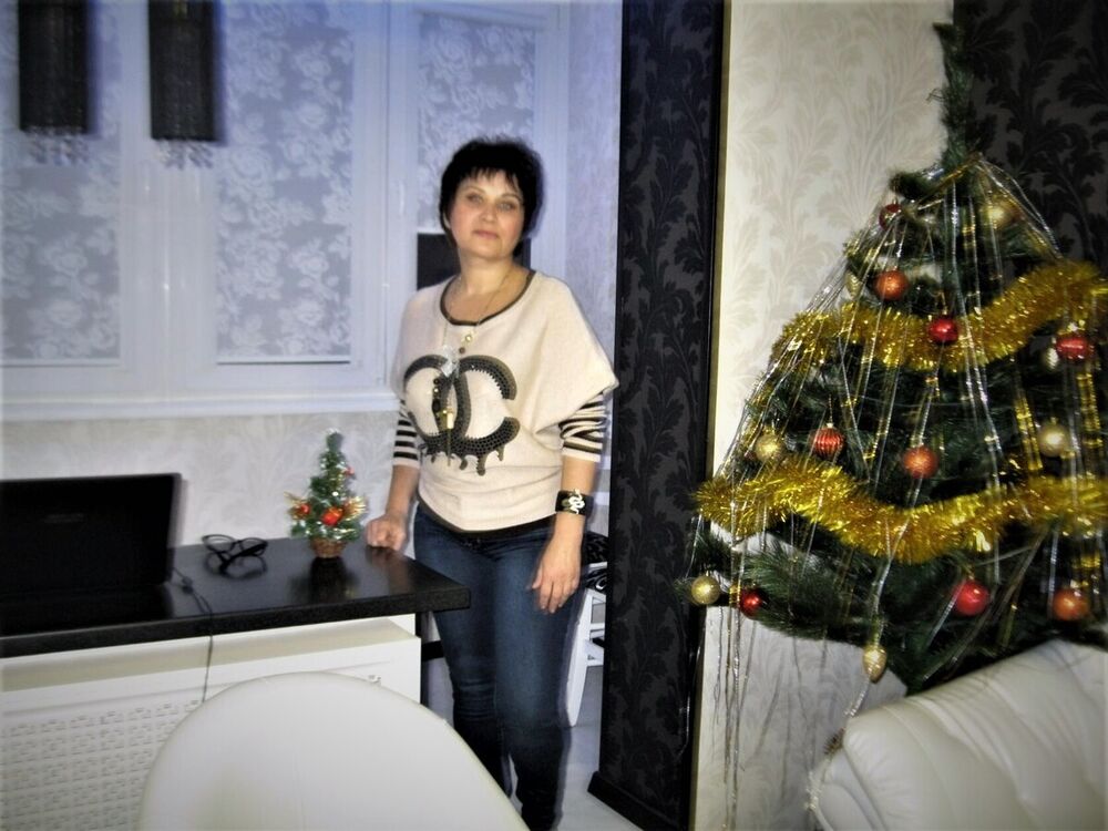  21848554  Larisa, 55 ,    