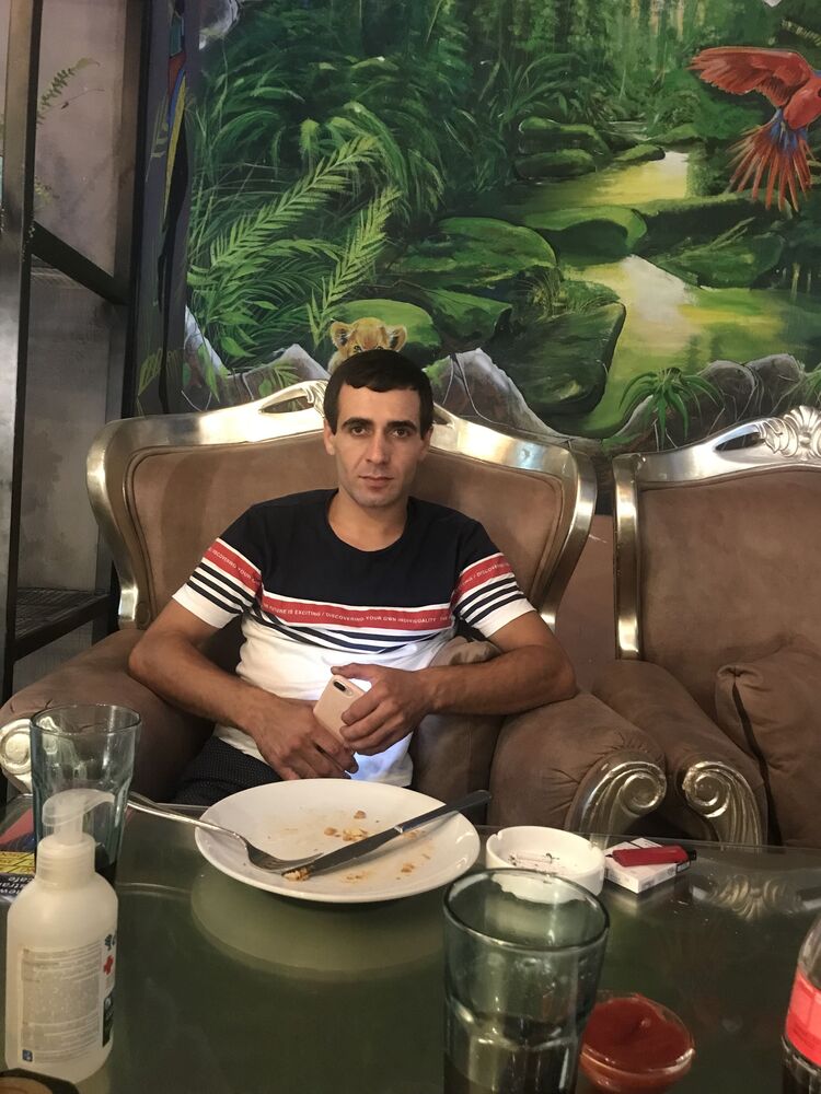  ,   Pash, 31 ,   