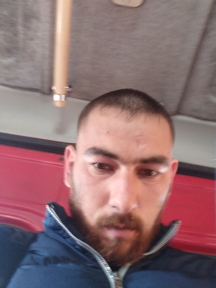  13768514  , 32 ,    