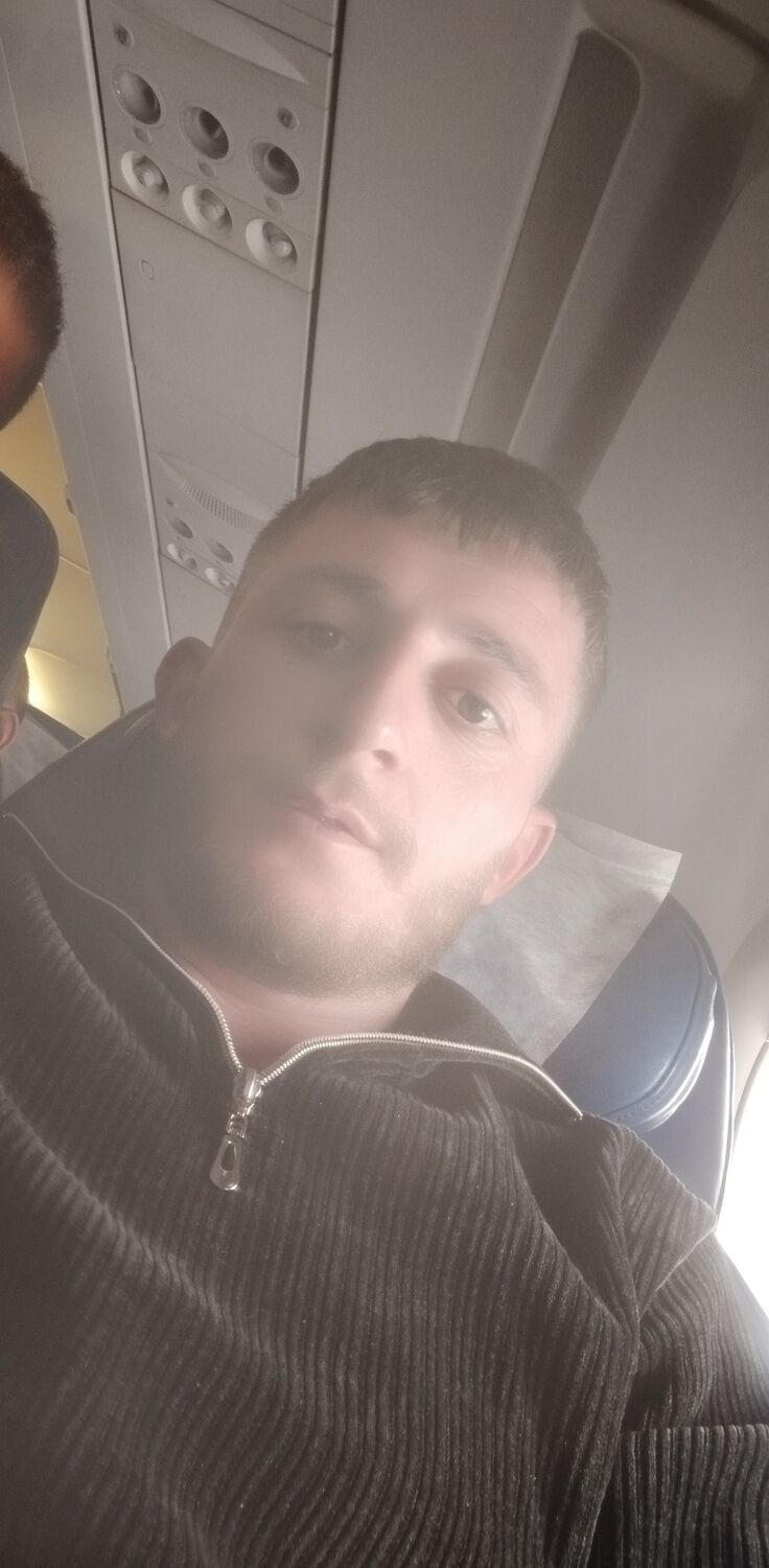  50798854  , 35 ,    -