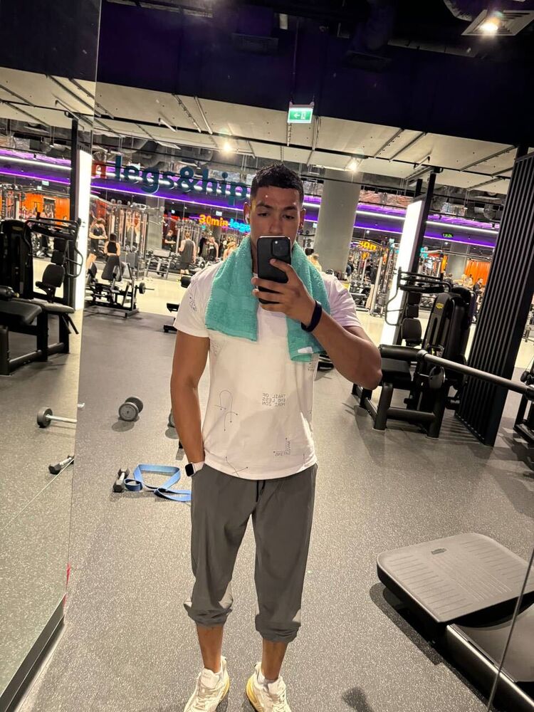  ,   Khaled , 35 ,   ,   , c , 