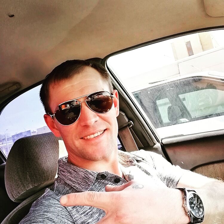  ,   Alexandr, 37 ,   