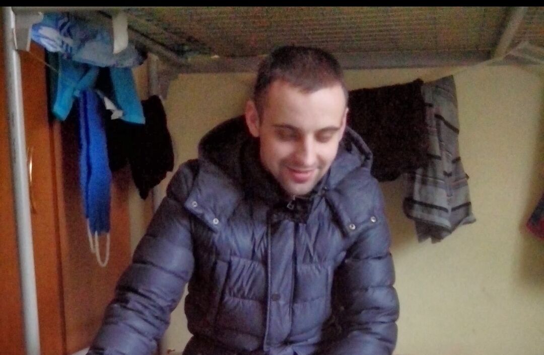  48648954  , 35 ,    