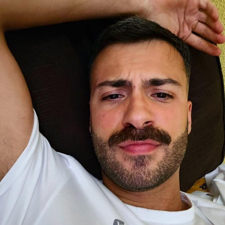  53206964  , 37 ,    --