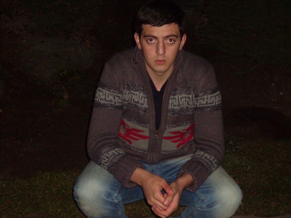  4404764  SK moige__, 32 ,    