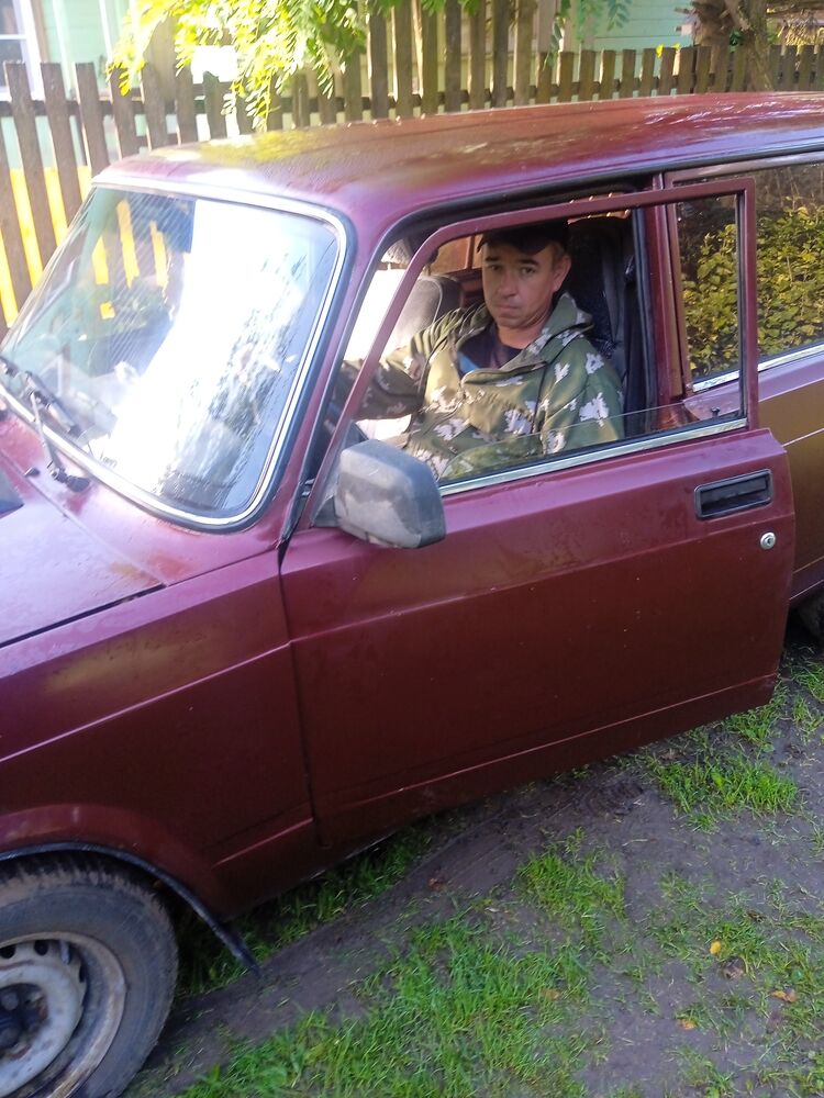  37640124  , 48 ,    