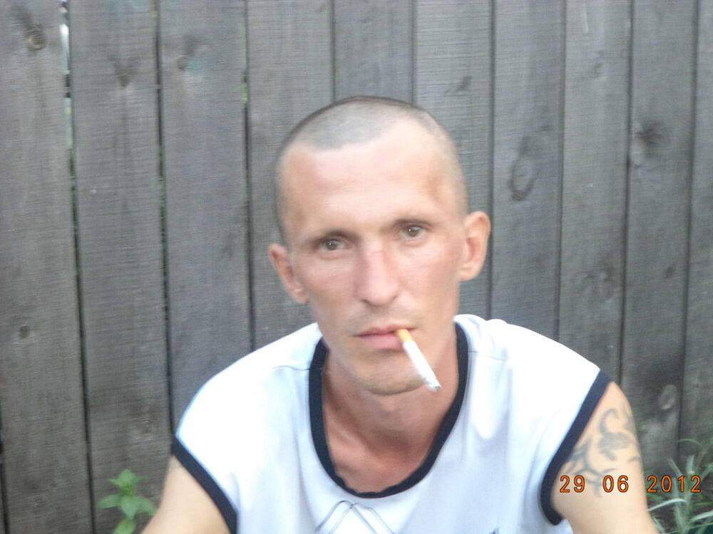  47520554  Vladimir, 44 ,    