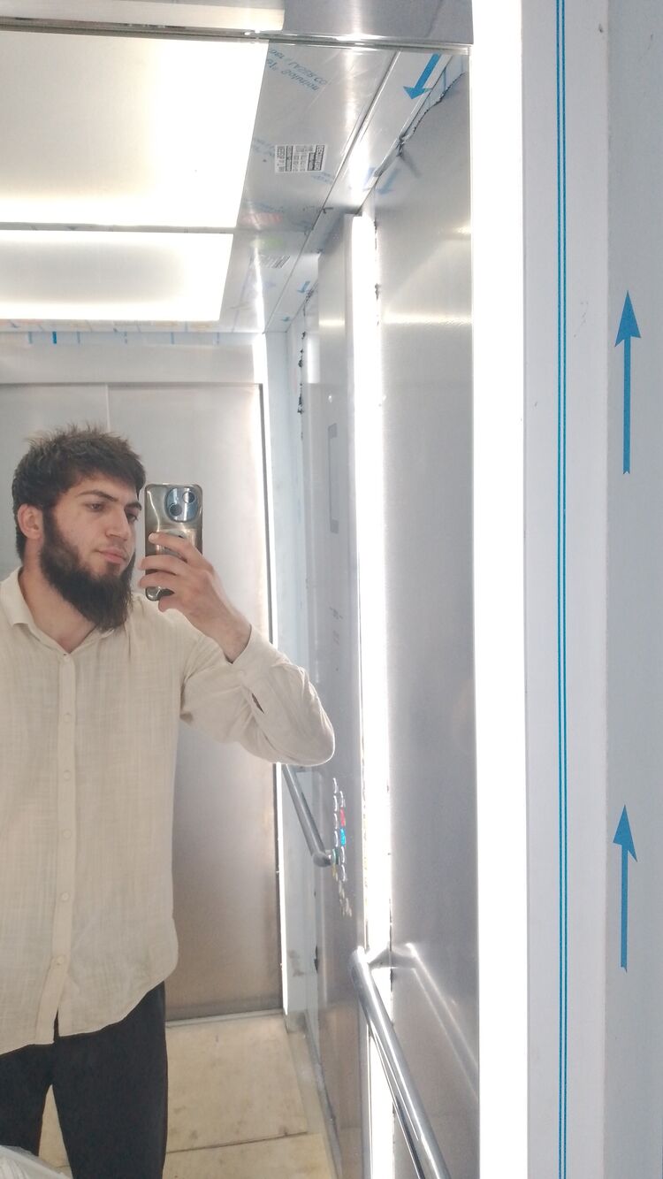  53881244  Ahma, 27 ,    