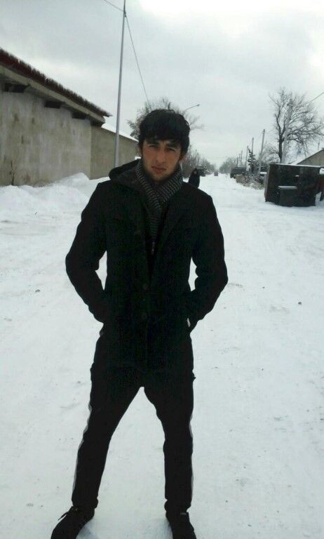  10929834  Bairam, 34 ,    