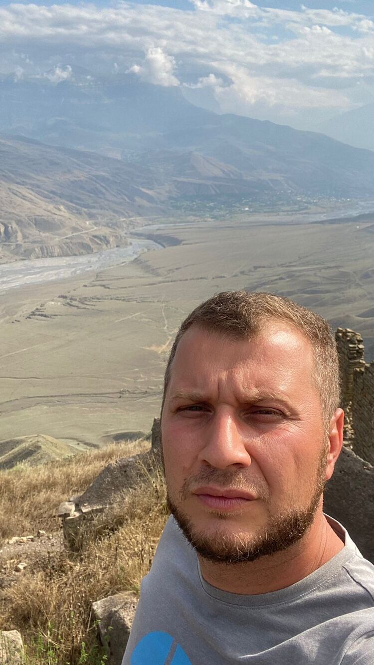  ,   Rustam, 33 ,   ,   , 