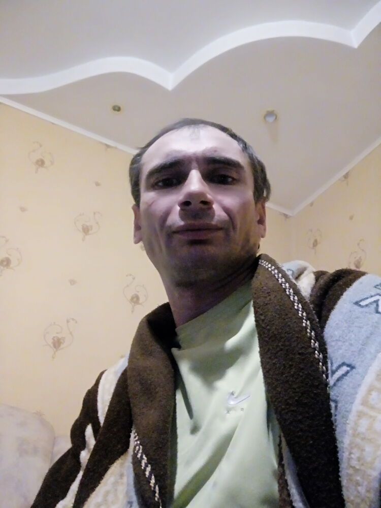  ,   Dima, 40 ,   ,   