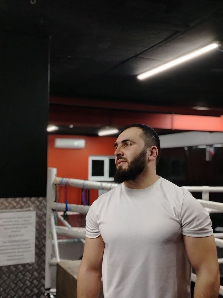  50200804  Bakha, 25 ,    