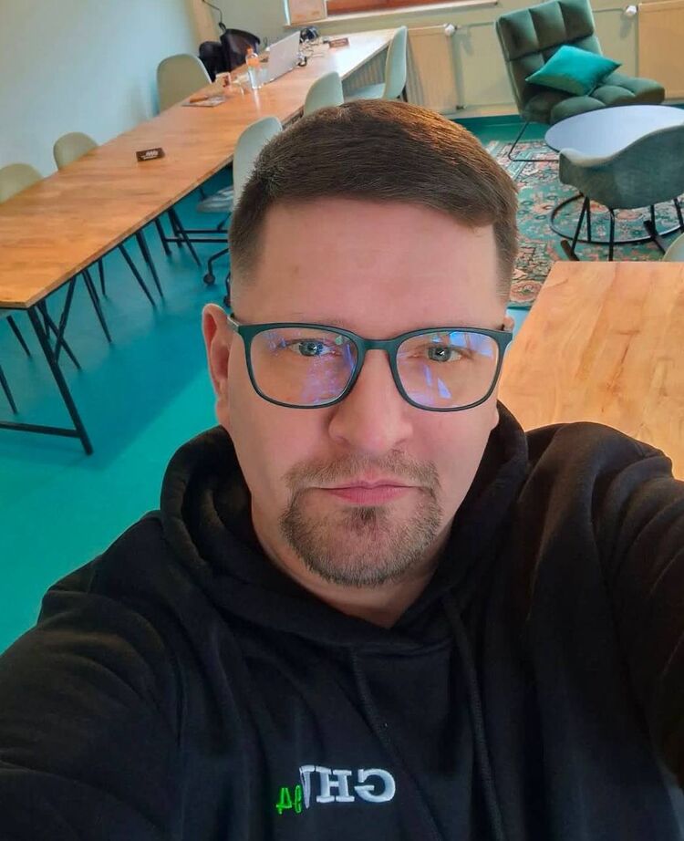 ���� 49716524 ������� �������, 42 ����, ���� ���������� � ������