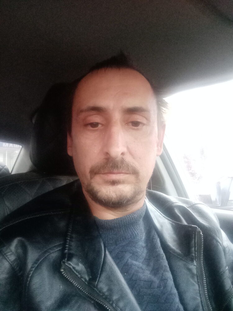 44926954  Denis, 43 ,    