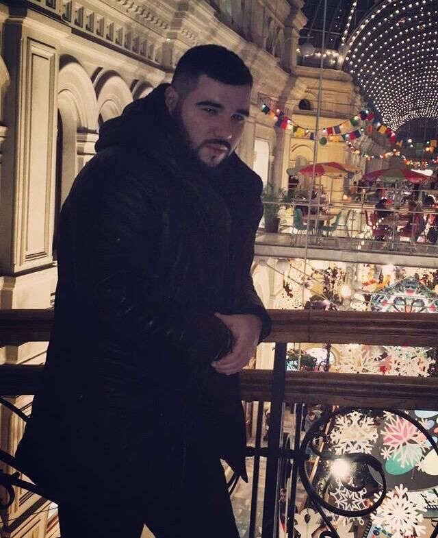  ,   Adam, 32 ,   ,   , 