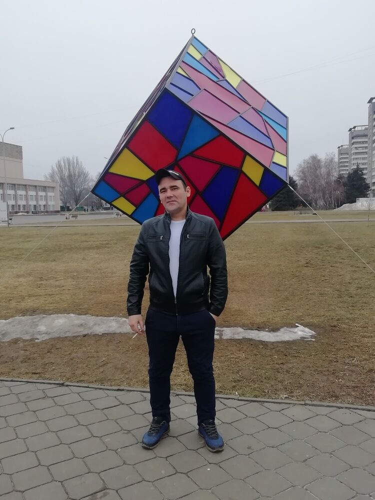 ���� 19127864 ������� ������, 37 ���, ���� ���������� � ������