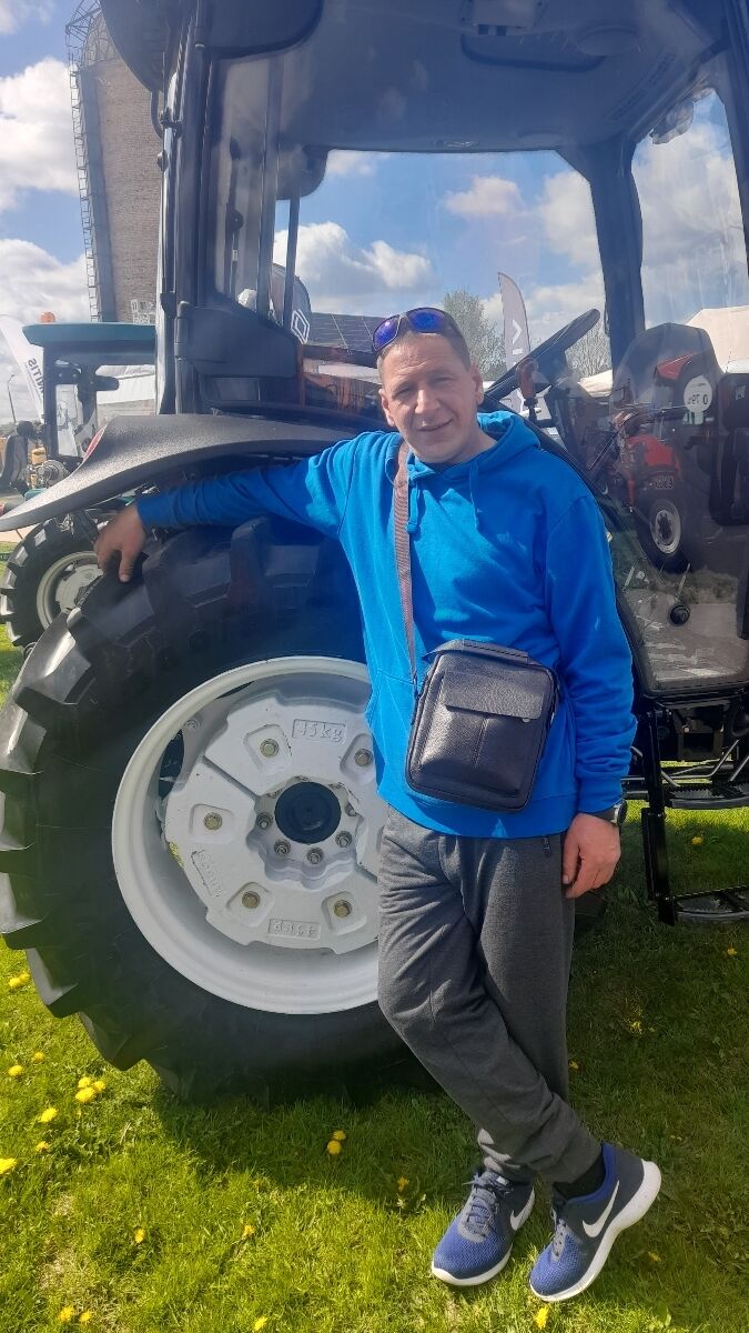  48201974  Magaiveris, 44 ,    