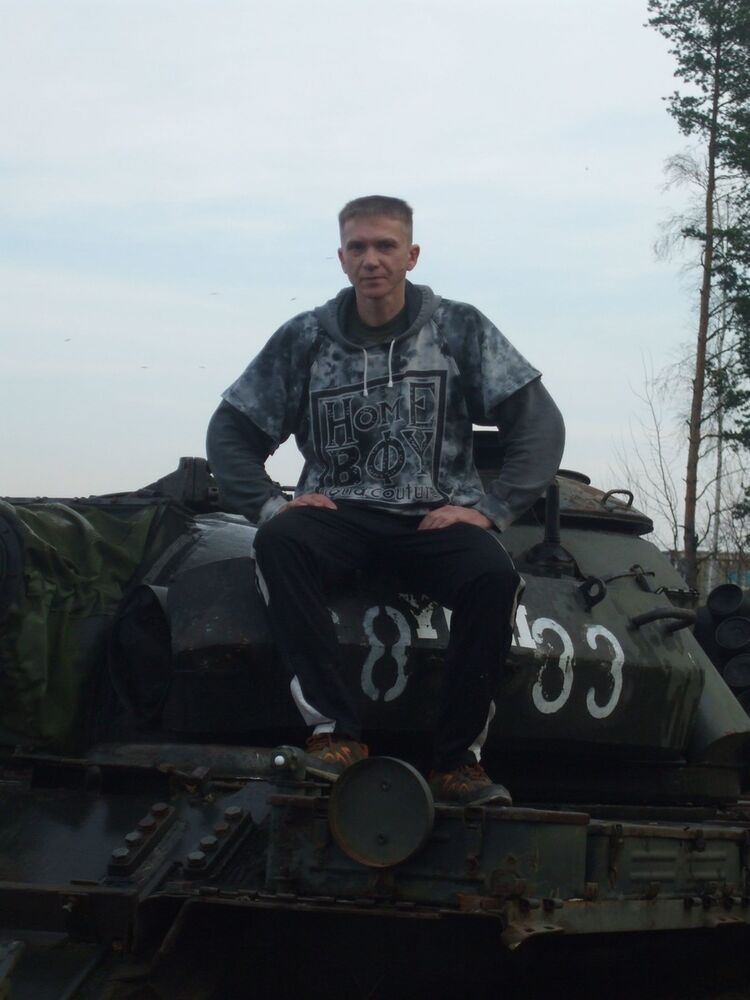  5413394  Vlad, 54 ,    