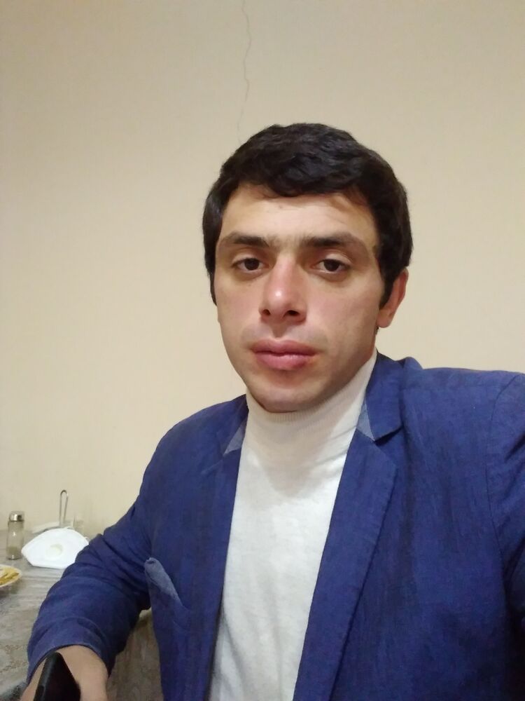  22936564  , 29 ,    