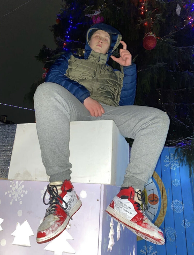  ,   , 28 ,   ,   