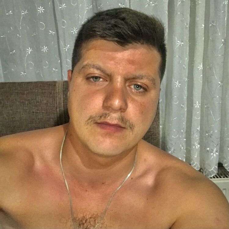  44182754  Serdar, 30 ,    