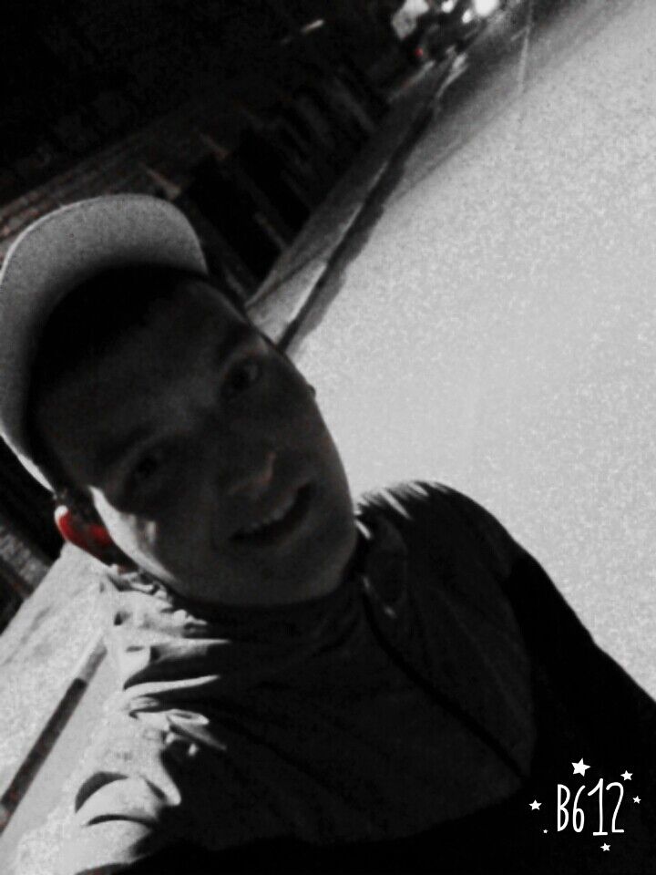  ,   Toni, 29 ,   ,   , c 