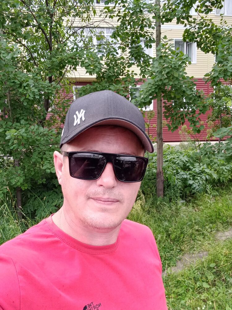  31398554  Vitaliy, 45 ,    
