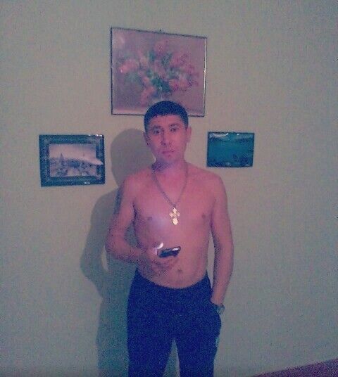  18728134  Slava, 38 ,    --