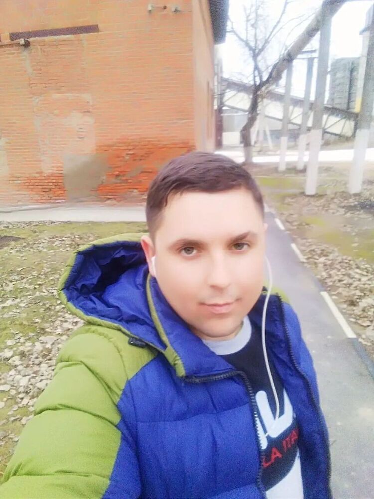  47143024  , 32 ,    