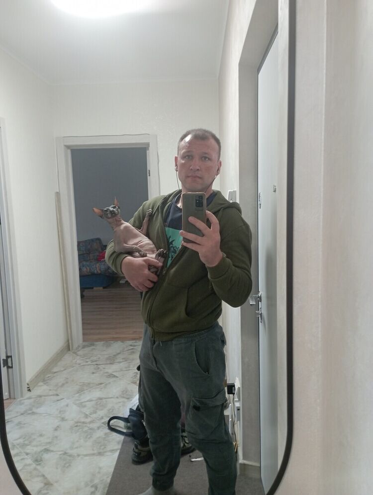  44122004  , 41 ,    