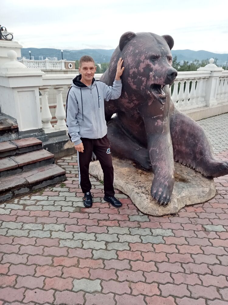  ,   Sergei, 45 ,     , c 