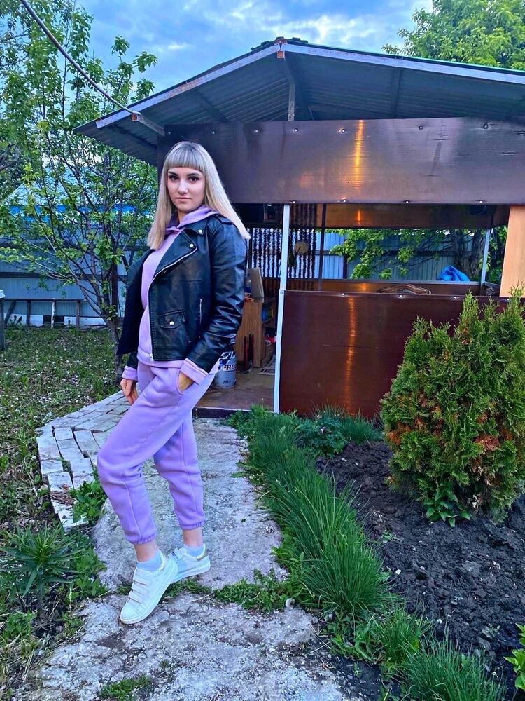  52603154  , 35 ,    -