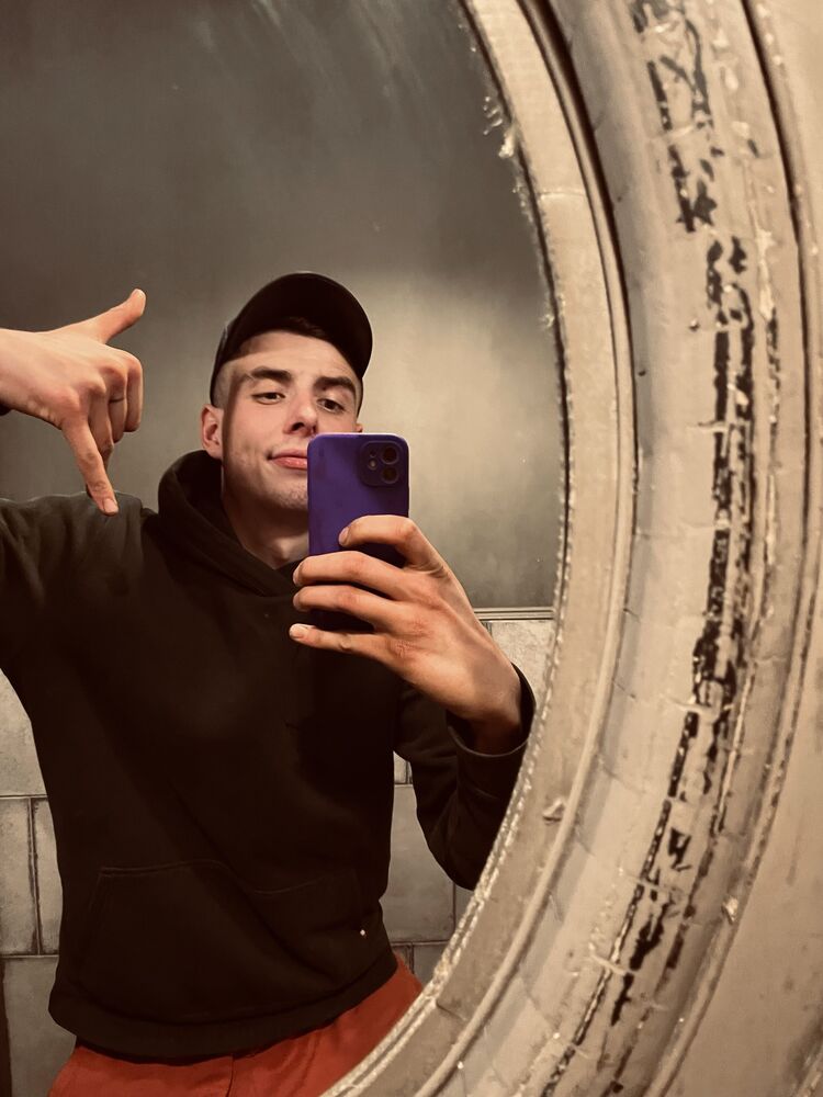  34836814  , 24 ,    