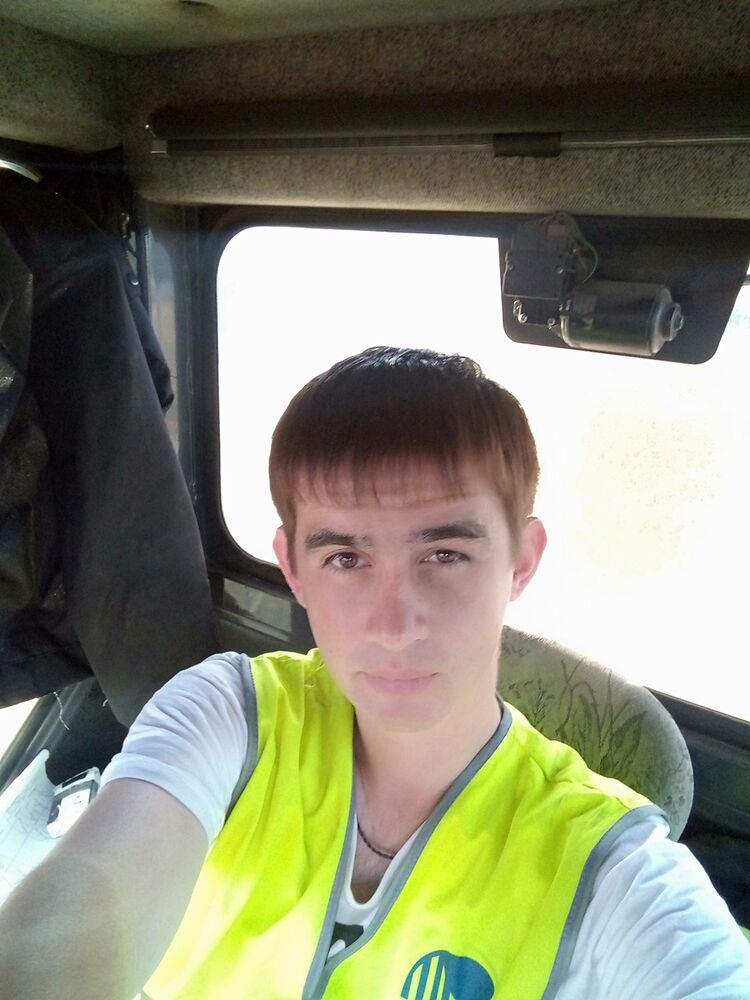  ,   Alexandr, 31 ,  
