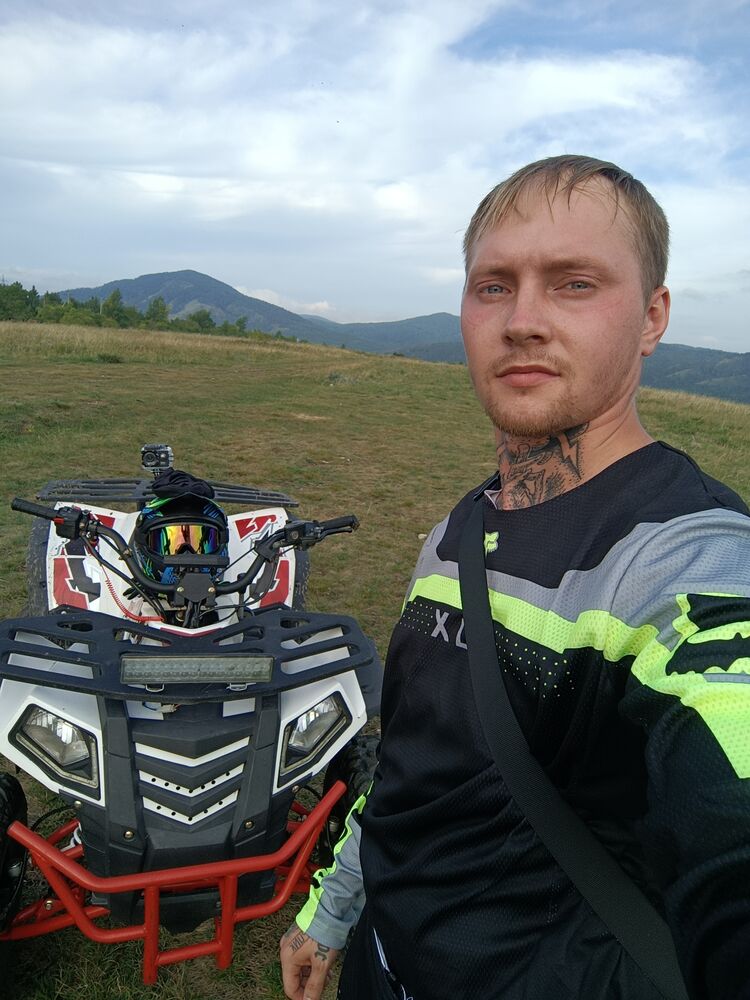  53070704  , 28 ,    