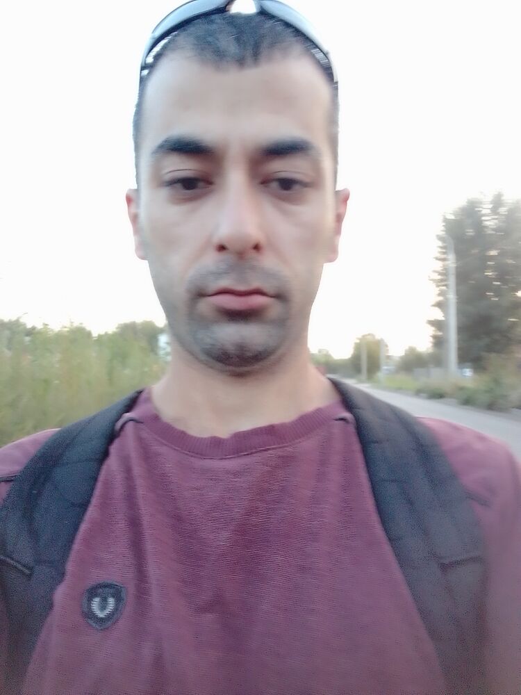  ,   Khusen, 32 ,   ,   