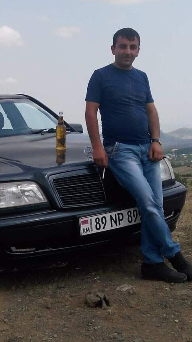  21539804  ARMAN, 34 ,    