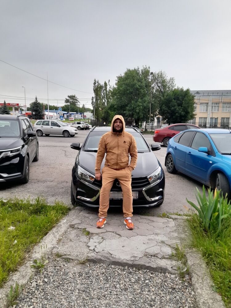  ,   Evgeny, 40 ,   ,   