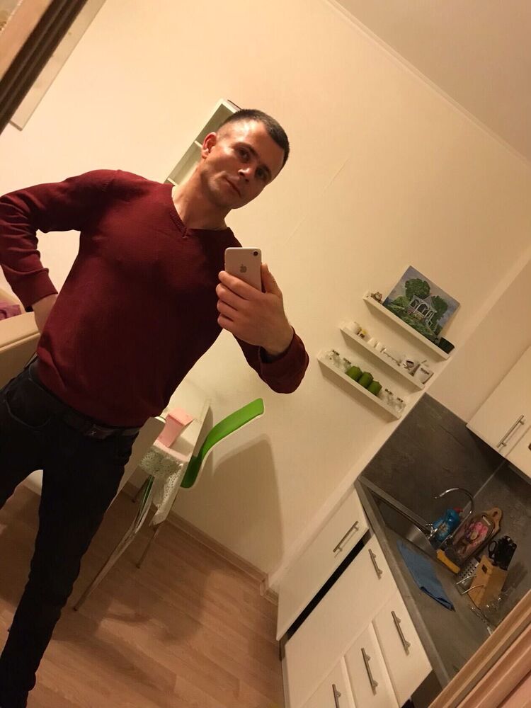  -,   , 33 ,   c 