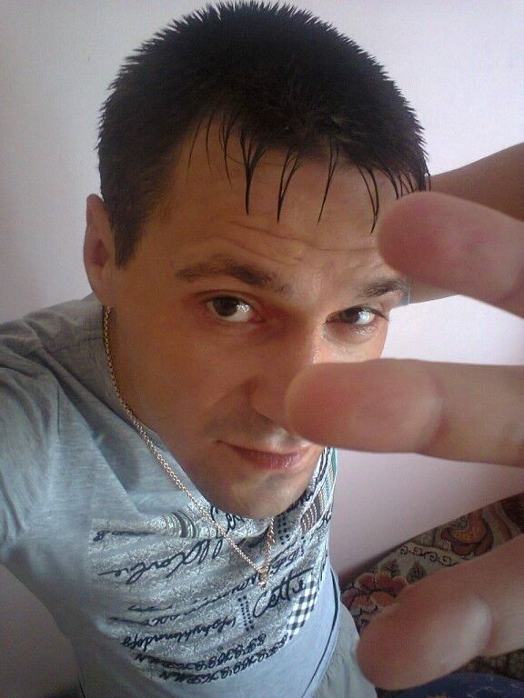  ,   Raving Georg, 40 ,   ,   , c , 