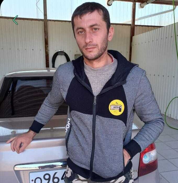  44050994  , 35 ,    --