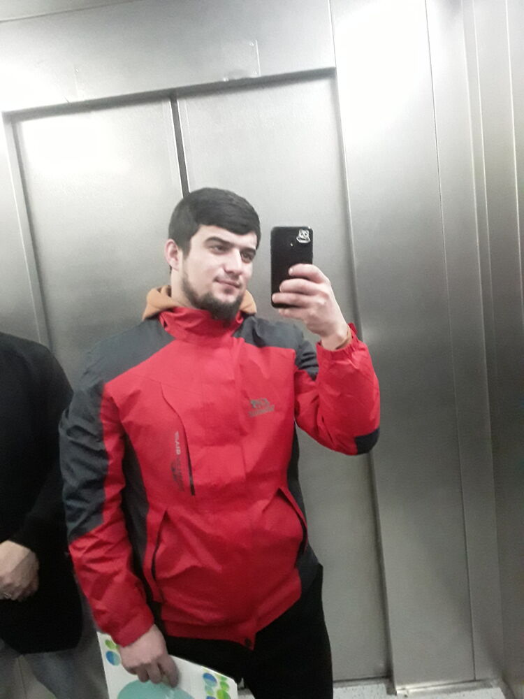  34039364  ZuBaYr, 24 ,    