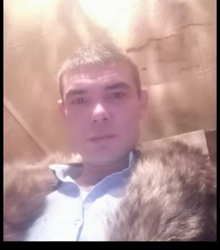  41379604  , 32 ,    